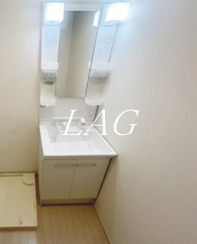 洗面設備　独立洗面台です。