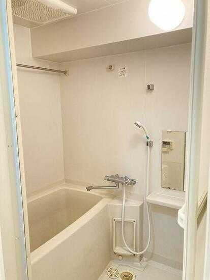 バス・シャワールーム　※別部屋の参考写真です。