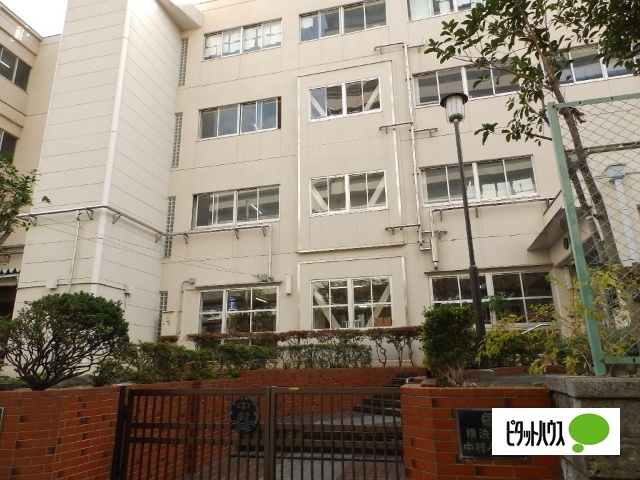 小学校　横浜市立中村小学校（小学校）まで1124m