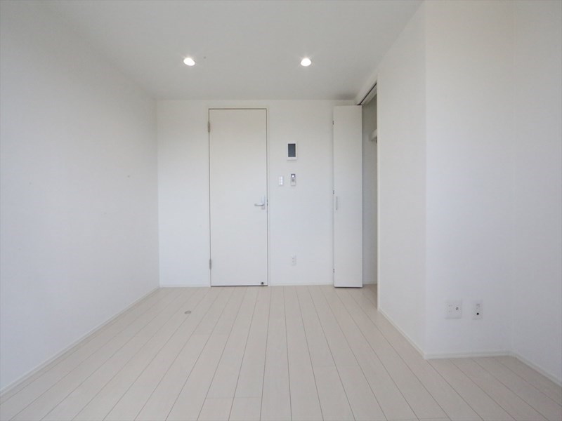 その他部屋・スペース　洋室6.3帖　エアコン完備　クローゼット付　バルコニー