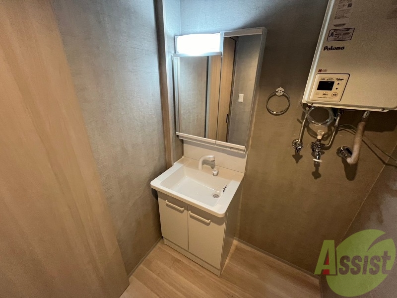 洗面設備　シャンプードレッサーで身支度もラクラクです！