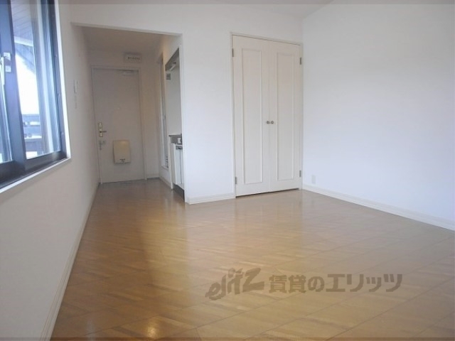 居室・リビング　洋室