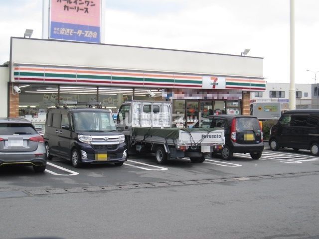 コンビニ　セブンイレブン 東名清水インター店（コンビニ）まで569m