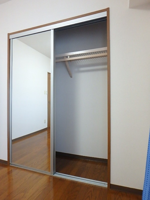 収納　図面と現状に相違がある場合には現状を優先