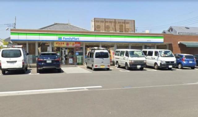 コンビニ　ファミリーマート日野三沢店（コンビニ）まで1146m
