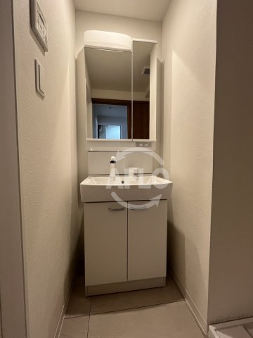 洗面設備　ブリリアントコート　パーリオ　独立洗面台