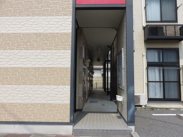 エントランス　エントランス