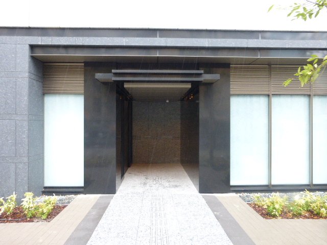 エントランス　エントランス
