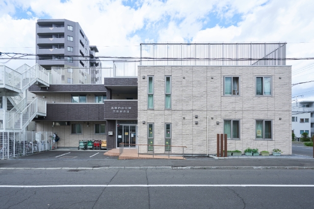幼稚園・保育園　札幌円山公園雲母保育園（幼稚園・保育園）まで337m