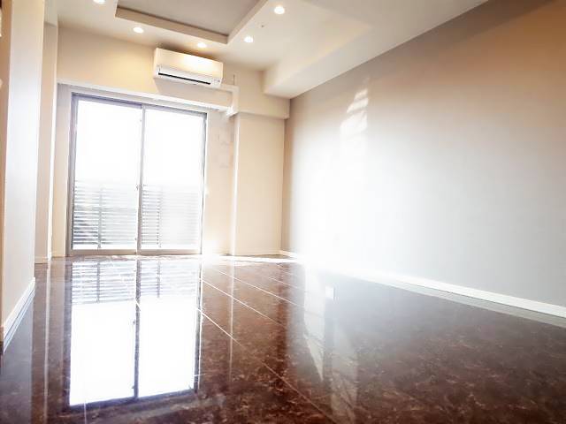 居室・リビング　リビング