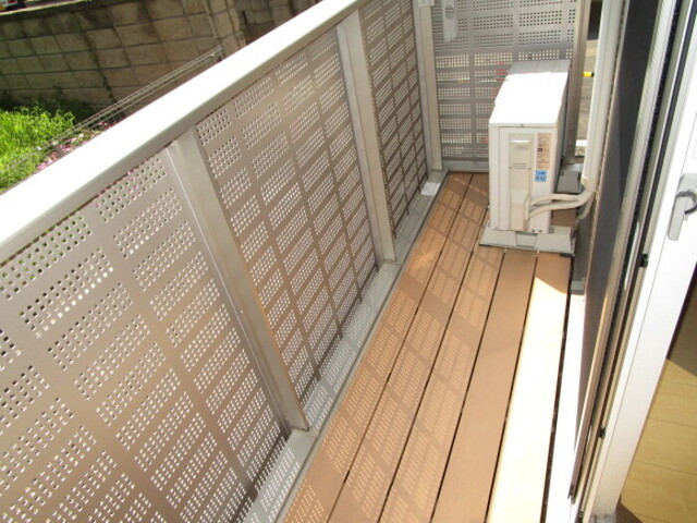 バルコニー　バルコニー