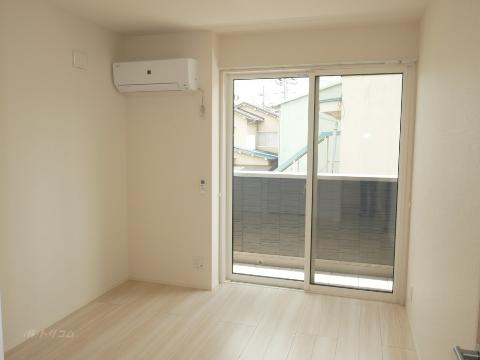 バルコニー　リビングエアコン