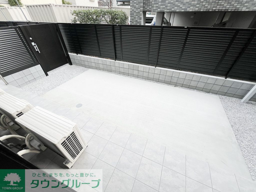 バルコニー　バルコニー