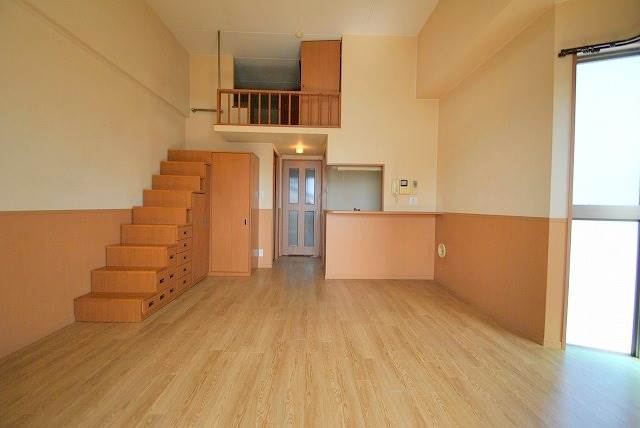 その他設備　広々洋室12帖