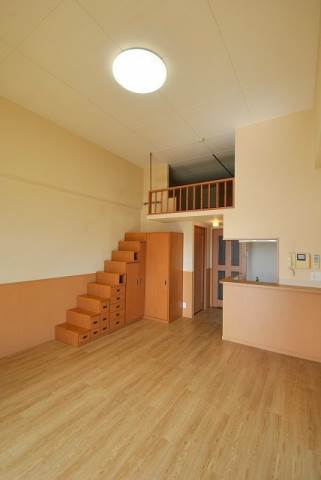 居室・リビング　広々洋室12帖＋ロフトスペース