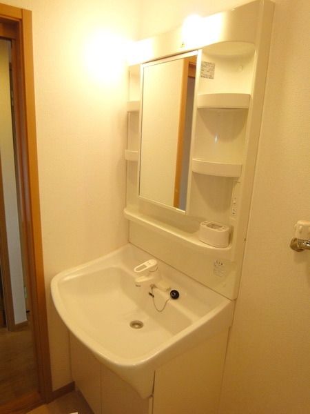 洗面設備　独立洗面台