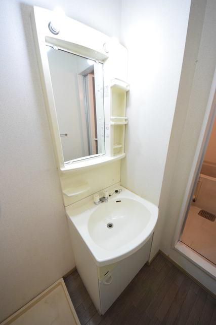 洗面設備　洗面化粧台