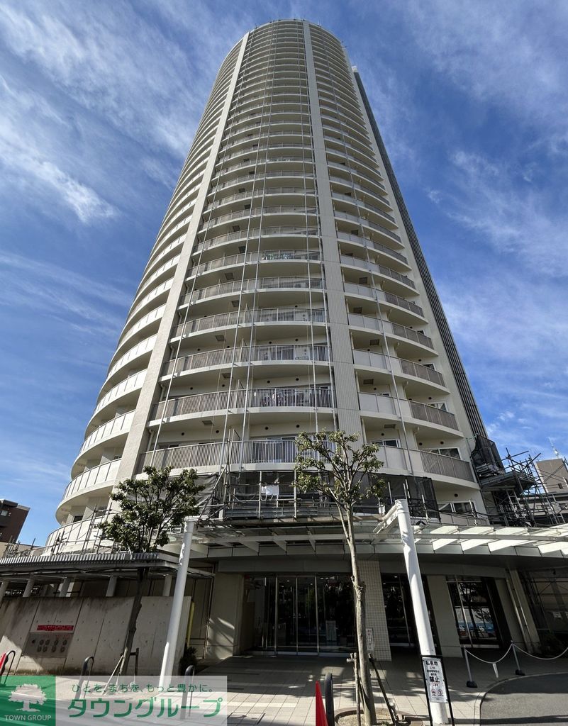 建物外観　建物外観：現在大規模修繕工事中