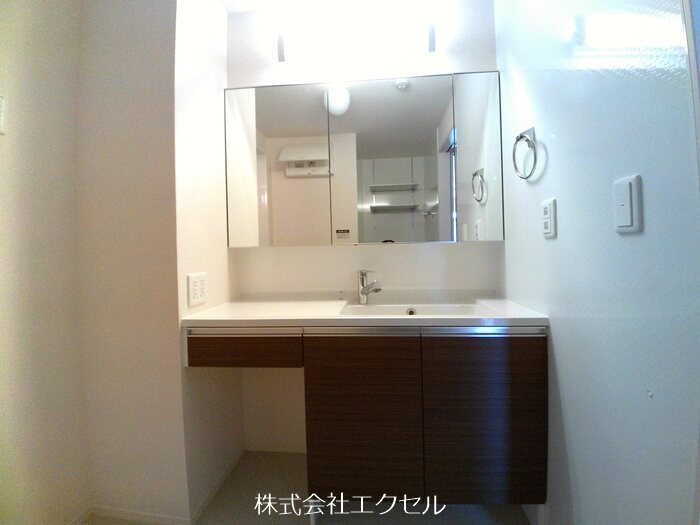 洗面設備　同建物別室の写真です。