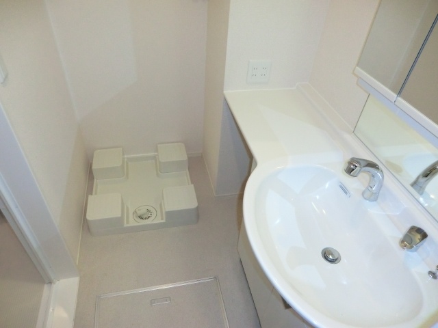 洗面設備　洗髪洗面化粧台付き☆