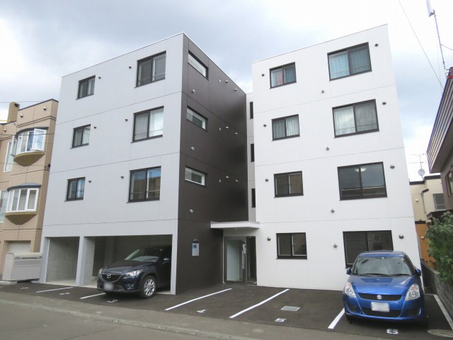 建物外観　地下鉄東西線南郷7丁目駅まで徒歩10分！