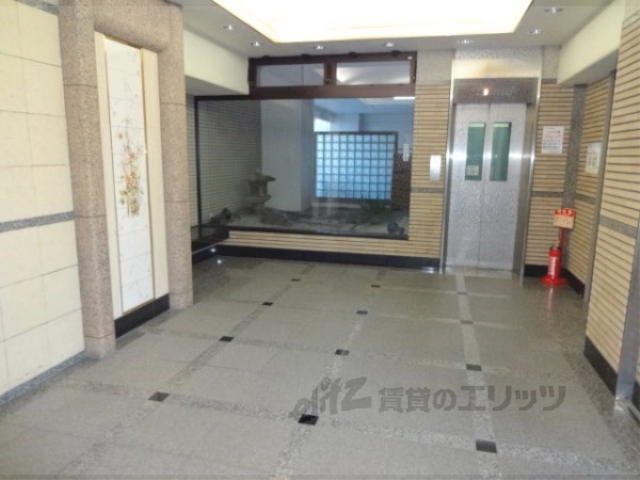 ロビー　ロビー