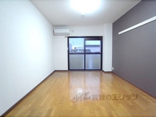 居室・リビング　洋室