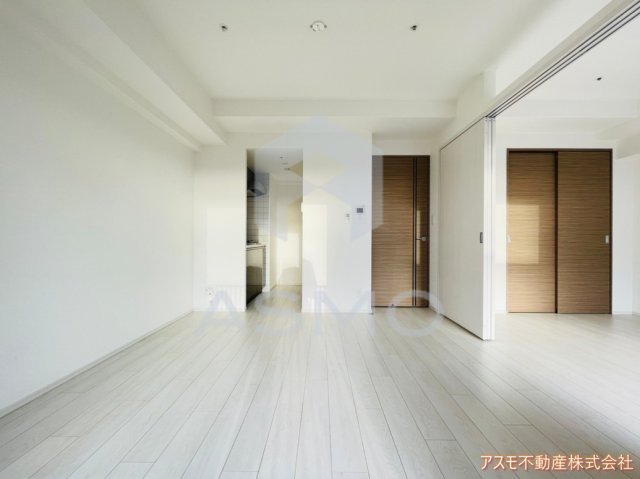 居室・リビング　同マンション別部屋　参考写真