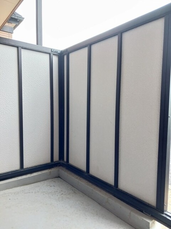 バルコニー　図面と現状に相違がある場合には現状を優先