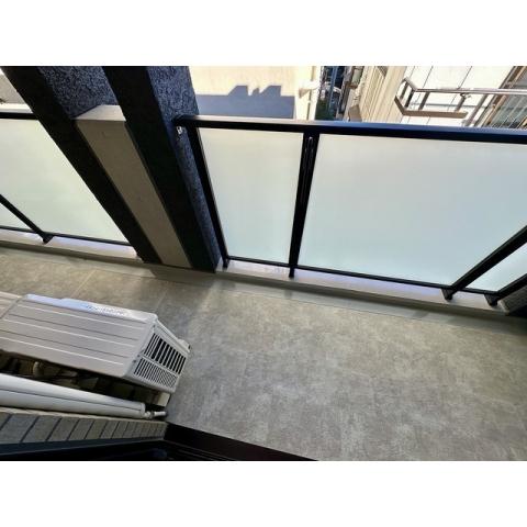 バルコニー　※別部屋の参考写真です。