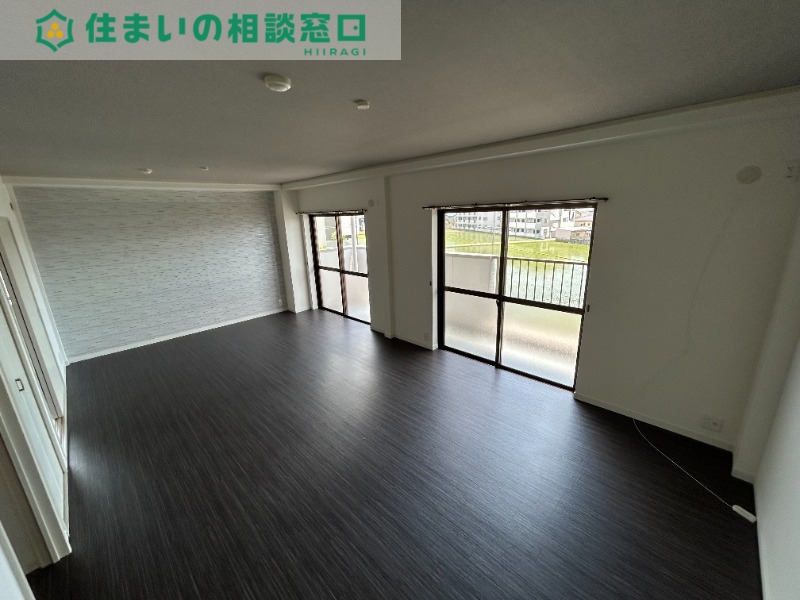 居室・リビング　同型