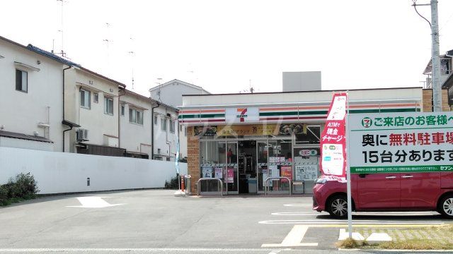 コンビニ　セブンイレブン豊中豊南西店（コンビニ）まで659m