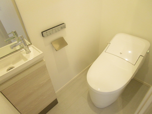 トイレ　ゆったりとした空間のトイレです