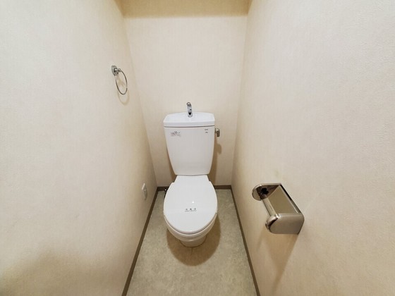 トイレ　※別部屋の写真です