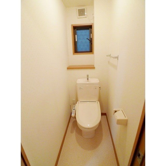 トイレ　お部屋探しは株式会社　タウンハウジング　までお気軽にお問合…