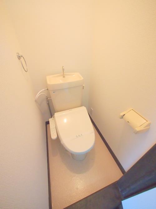 トイレ　トイレはこちらです。
