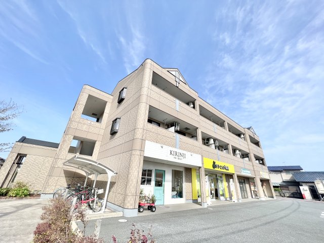 建物外観　外観もきれいです