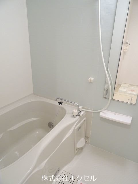 バス・シャワールーム　追い焚き機能のお風呂です。