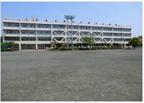 小学校　あきる野市立草花小学校（小学校）まで1465m