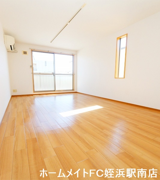 居室・リビング　★広々とした室内！！★参考写真