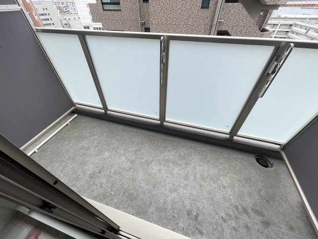 バルコニー　広々としたバルコニーです