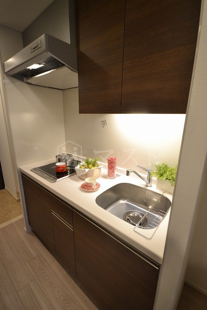 キッチン　※建物内別間取参考写真