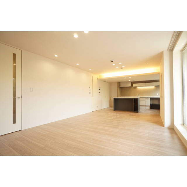 居室・リビング　２３．３帖の広々リビング！