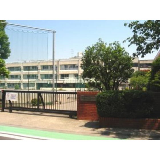 小学校　川崎市立藤崎小学校（小学校）まで652m