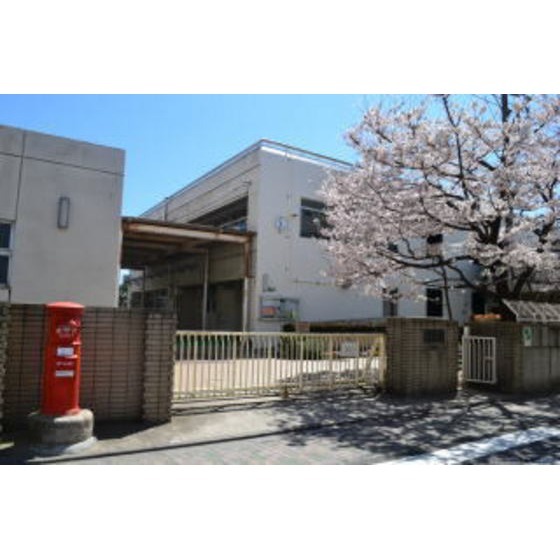 中学校　川崎市立桜本中学校（中学校）まで750m