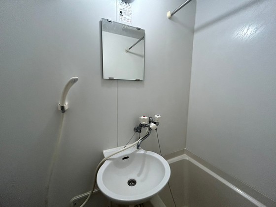 洗面設備　※別部屋の写真です