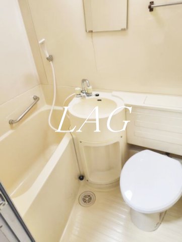 バス・シャワールーム　お風呂です。