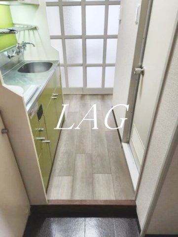 玄関　玄関です。