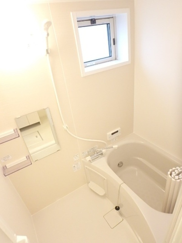 バス・シャワールーム　図面と現状に相違がある場合には現状を優先