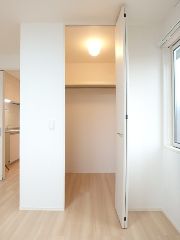 収納　図面と現状に相違がある場合には現状を優先